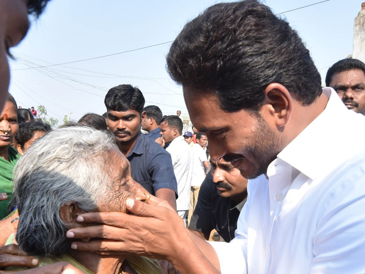 YS jagan padayatra at Srikakulam photo gallery - Sakshi9