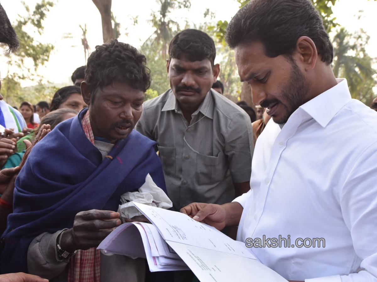 ys jagan prajasankalpayatra 332nd day - Sakshi16