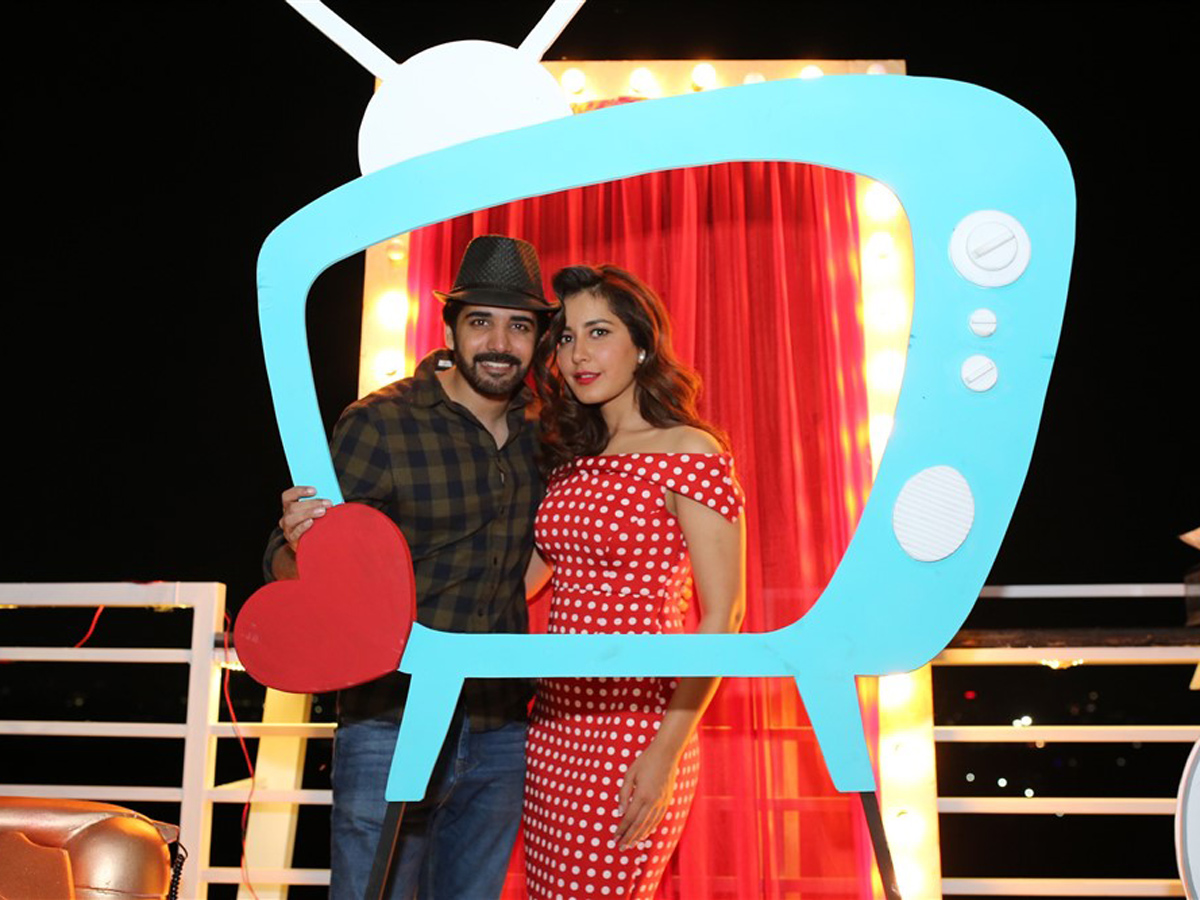 Rashi Khanna Birthday Photo Gallery - Sakshi11