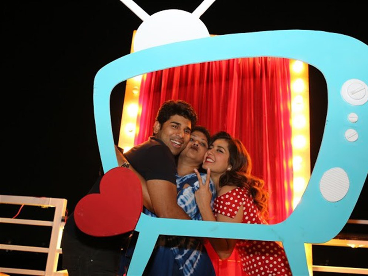 Rashi Khanna Birthday Photo Gallery - Sakshi13