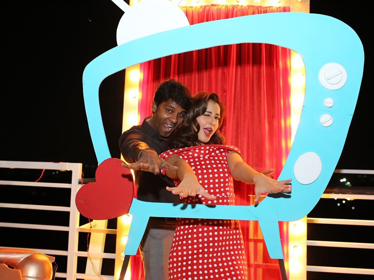 Rashi Khanna Birthday Photo Gallery - Sakshi2
