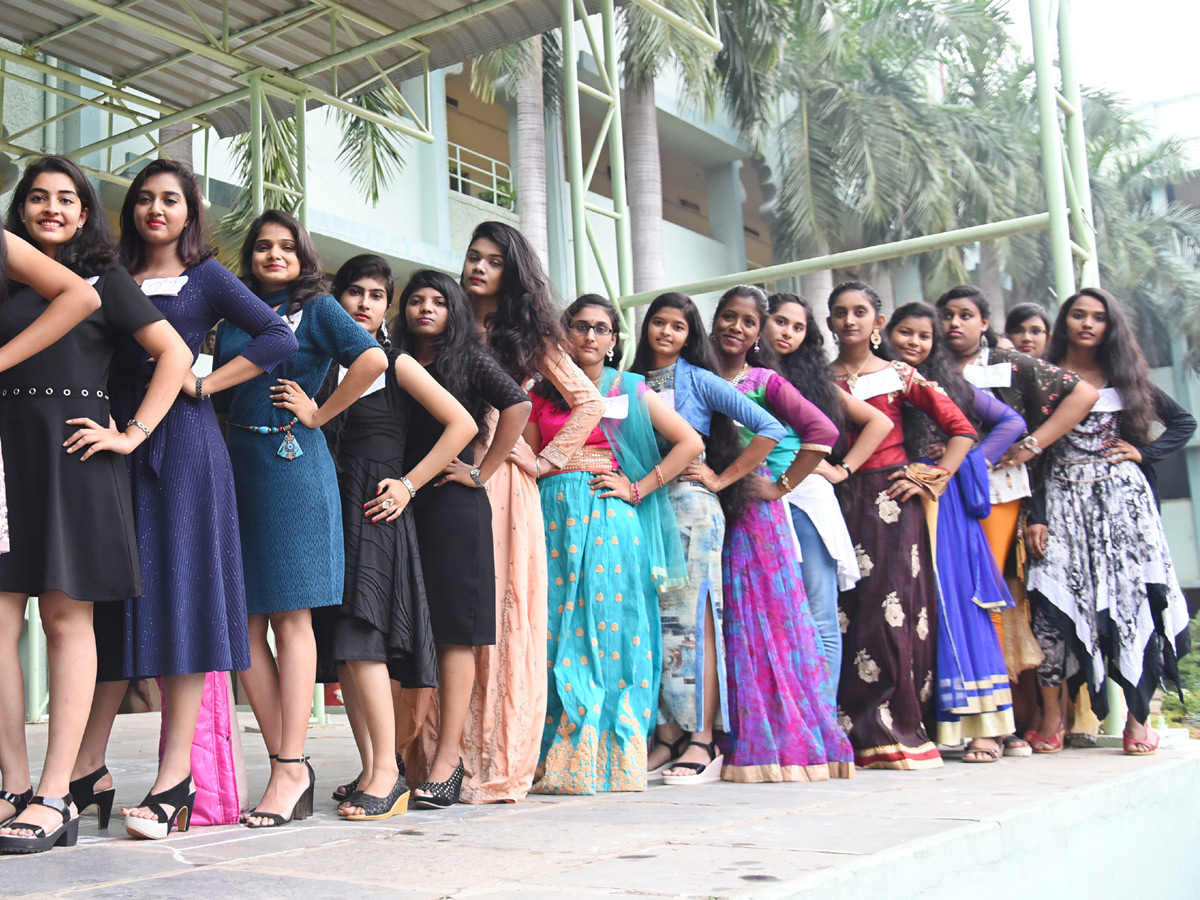 Fashion Show in Vijayawada Photo Gallery - Sakshi2