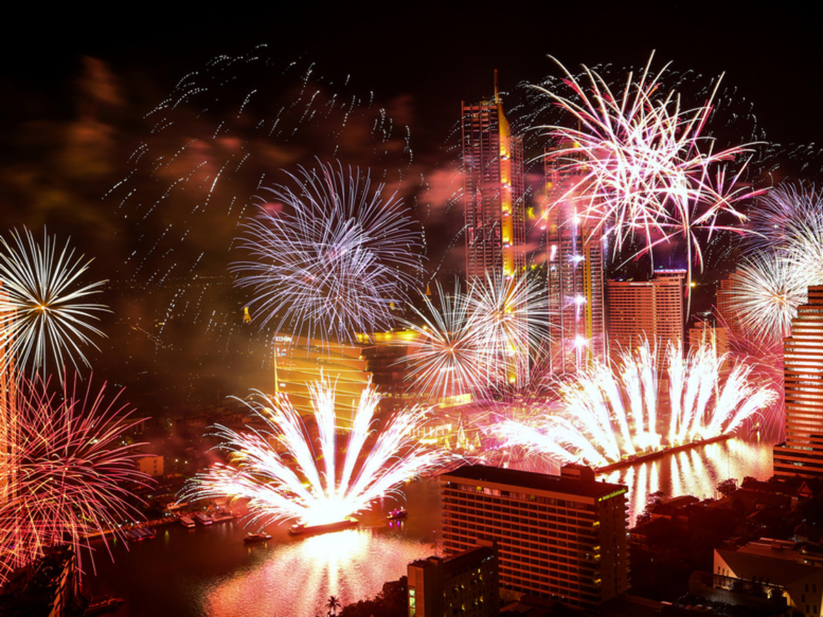 New Year 2019 celebrations Around the world Photo Gallery - Sakshi16