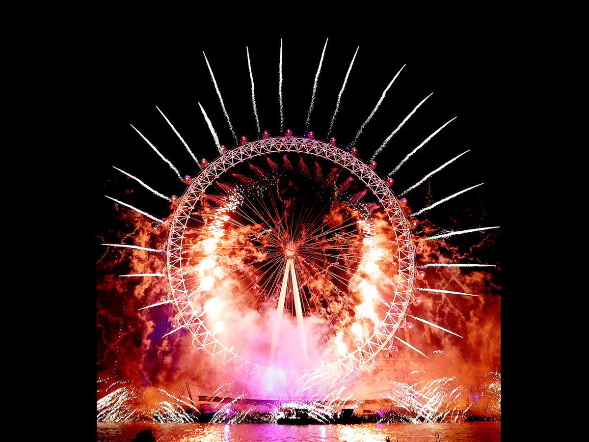 New Year 2019 celebrations Around the world Photo Gallery - Sakshi6