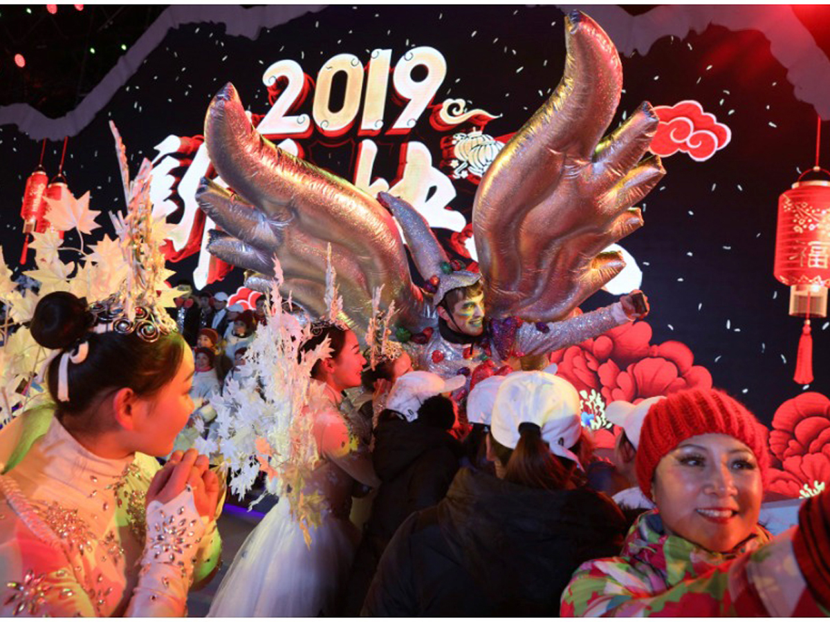 New Year 2019 celebrations Around the world Photo Gallery - Sakshi7