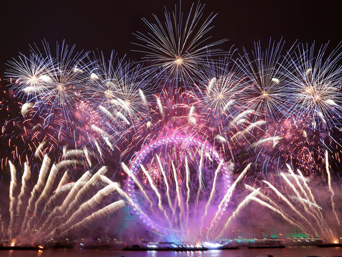 New Year 2019 celebrations Around the world Photo Gallery - Sakshi8