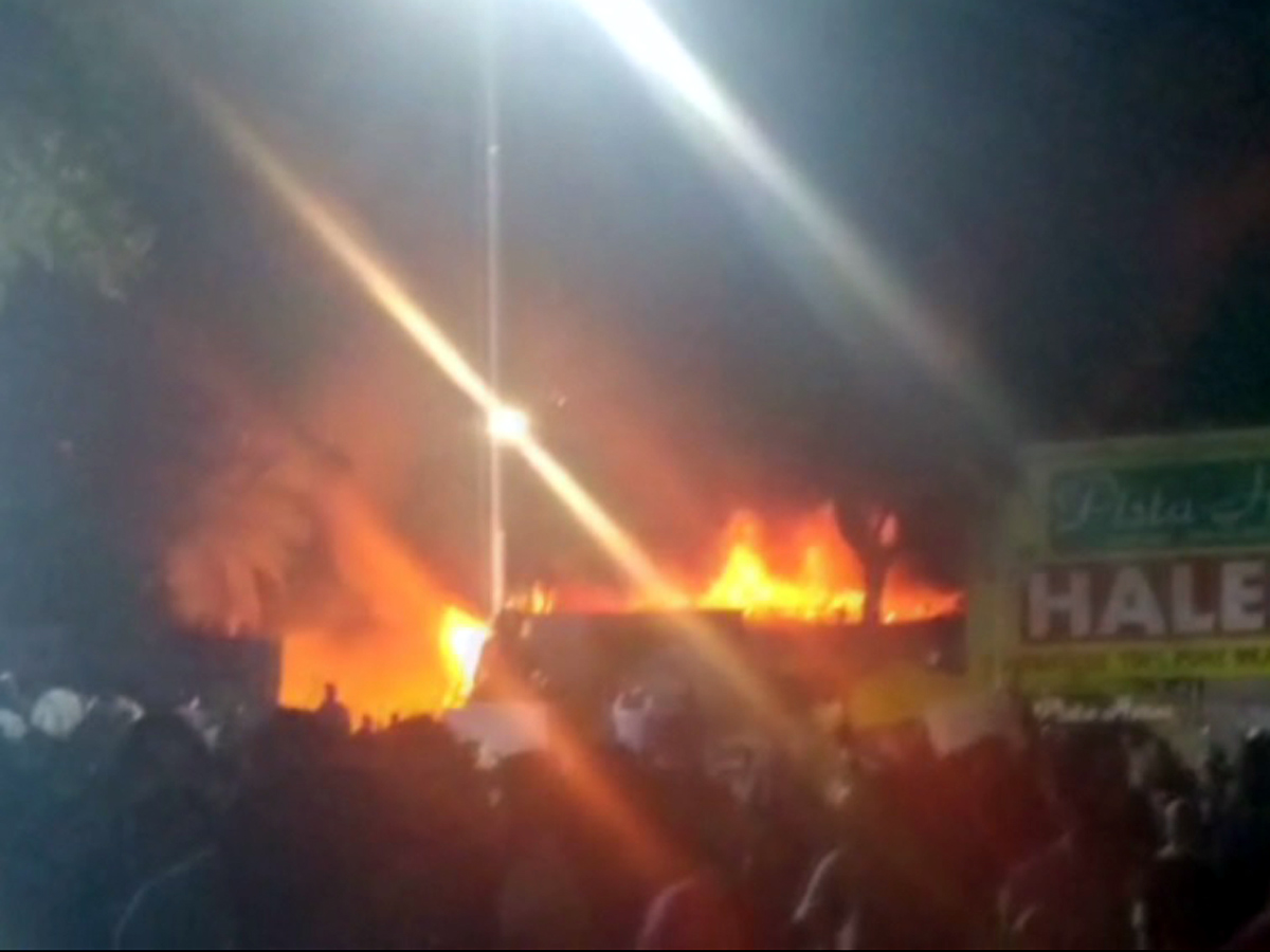 Fire At Numaish Exhibition In Nampally Hyderabad PHoto Gallery - Sakshi5