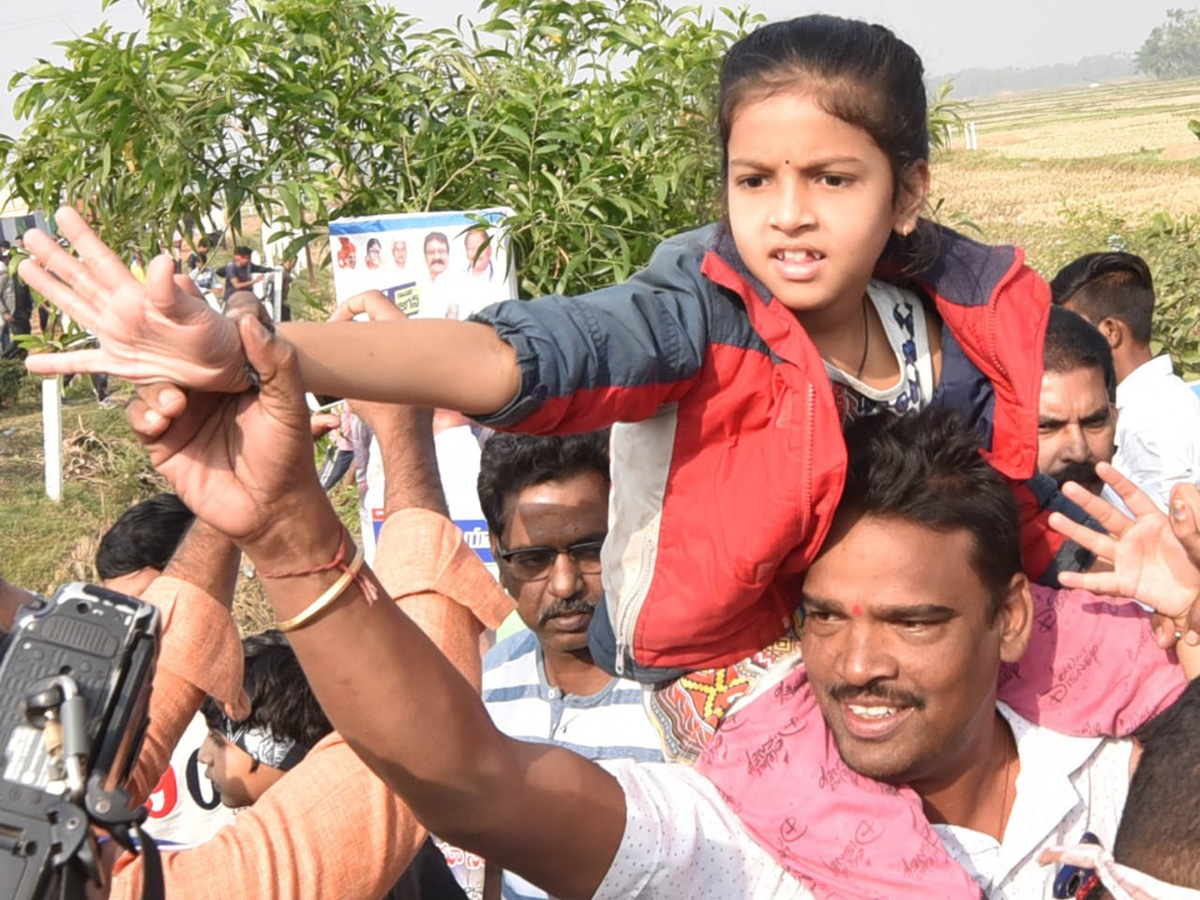 338th Day PrajaSankalpaYatra  - Sakshi12