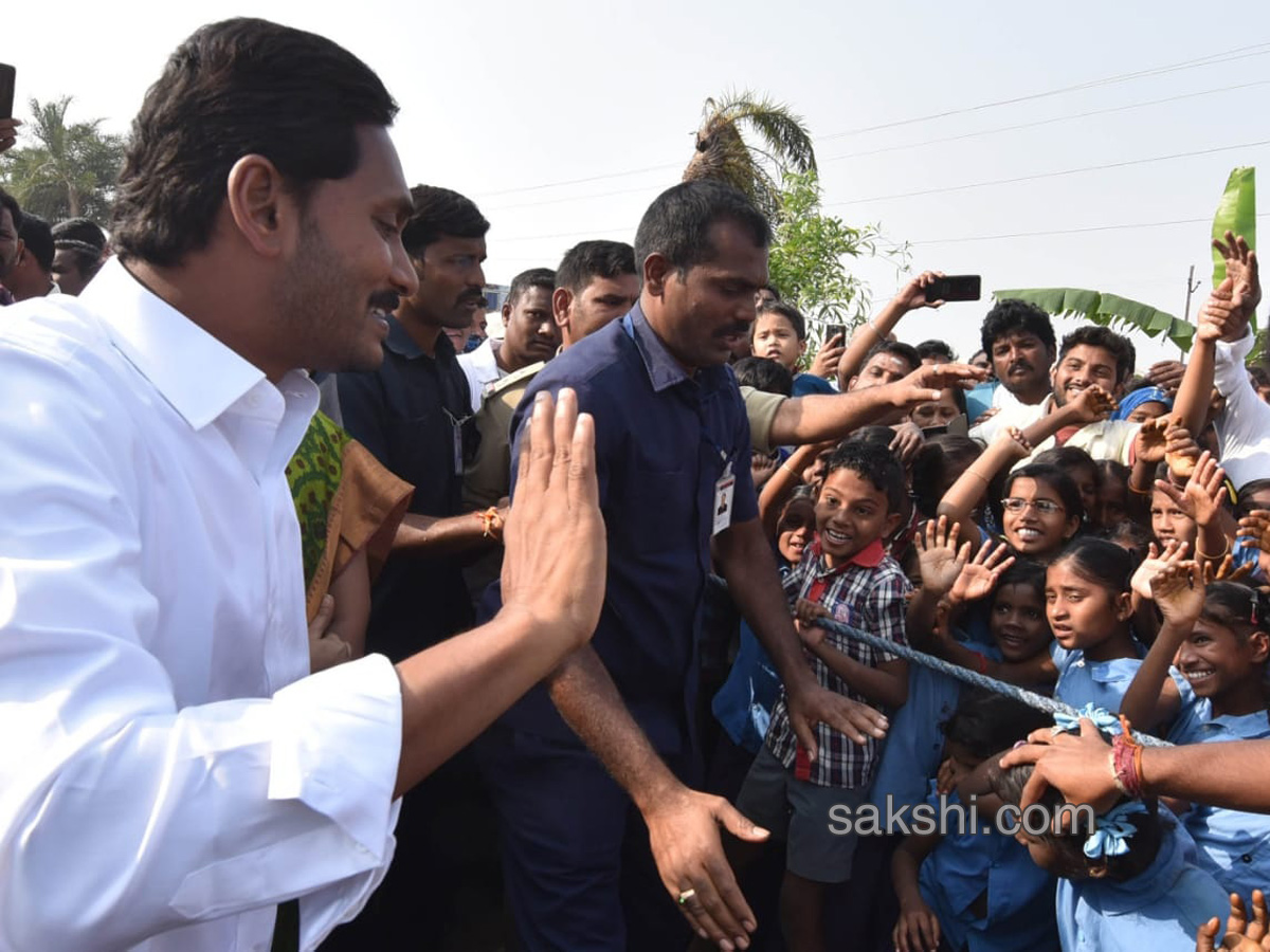 338th Day PrajaSankalpaYatra  - Sakshi18