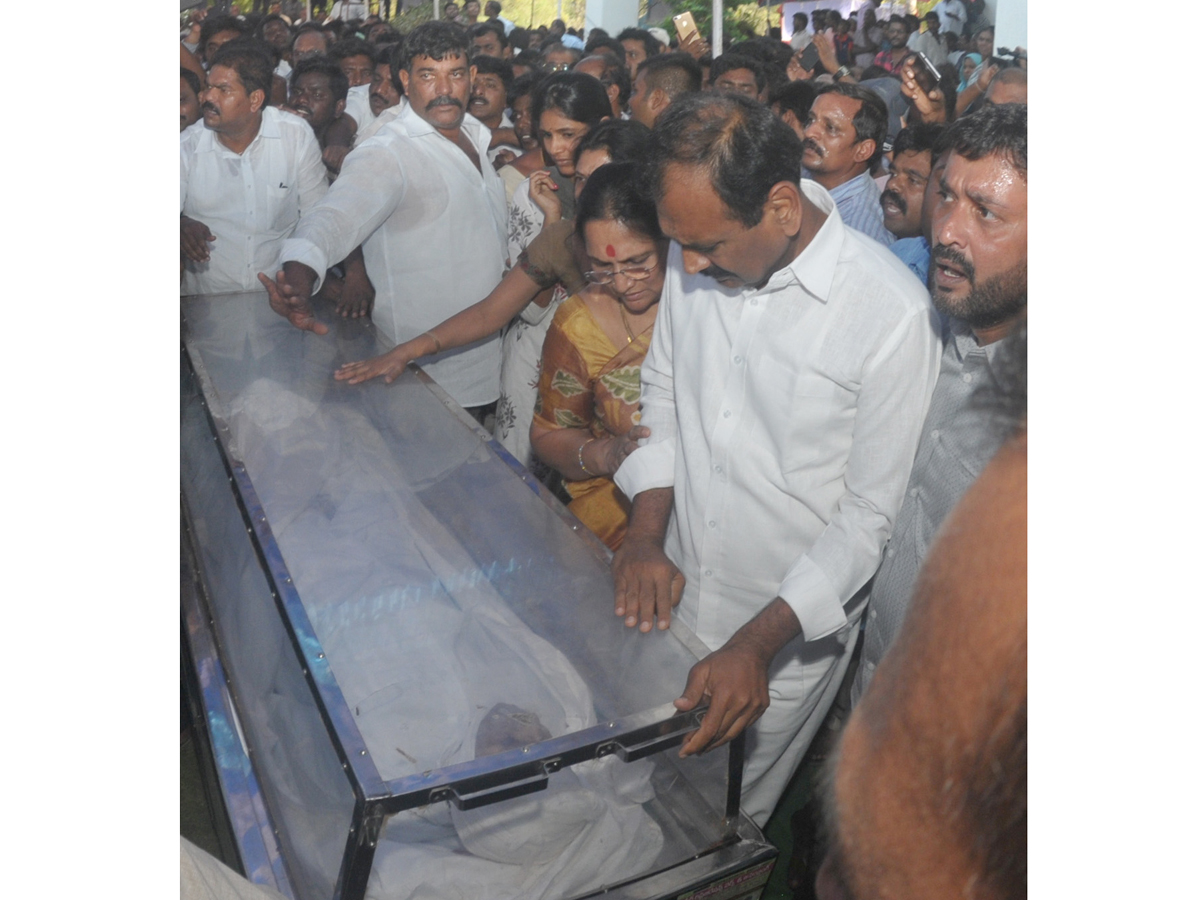 former Y.S Vivekananda reddy PHoto Gallery - Sakshi16