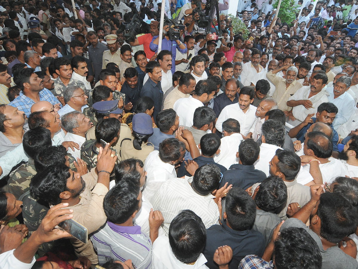 former Y.S Vivekananda reddy PHoto Gallery - Sakshi2