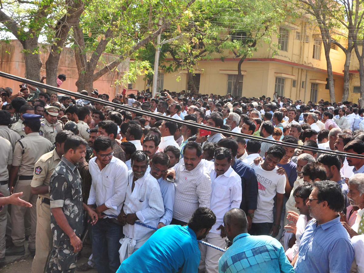 former Y.S Vivekananda reddy PHoto Gallery - Sakshi3