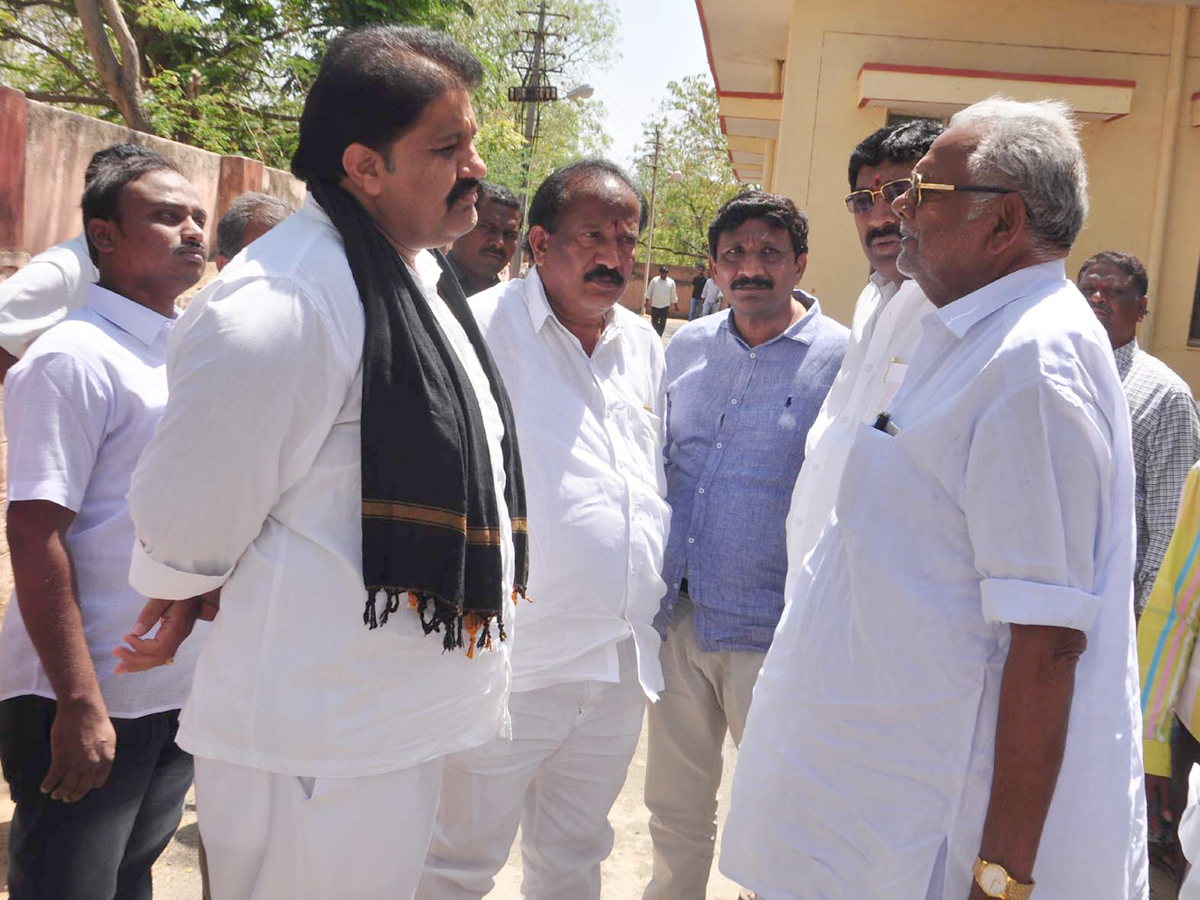 former Y.S Vivekananda reddy PHoto Gallery - Sakshi24