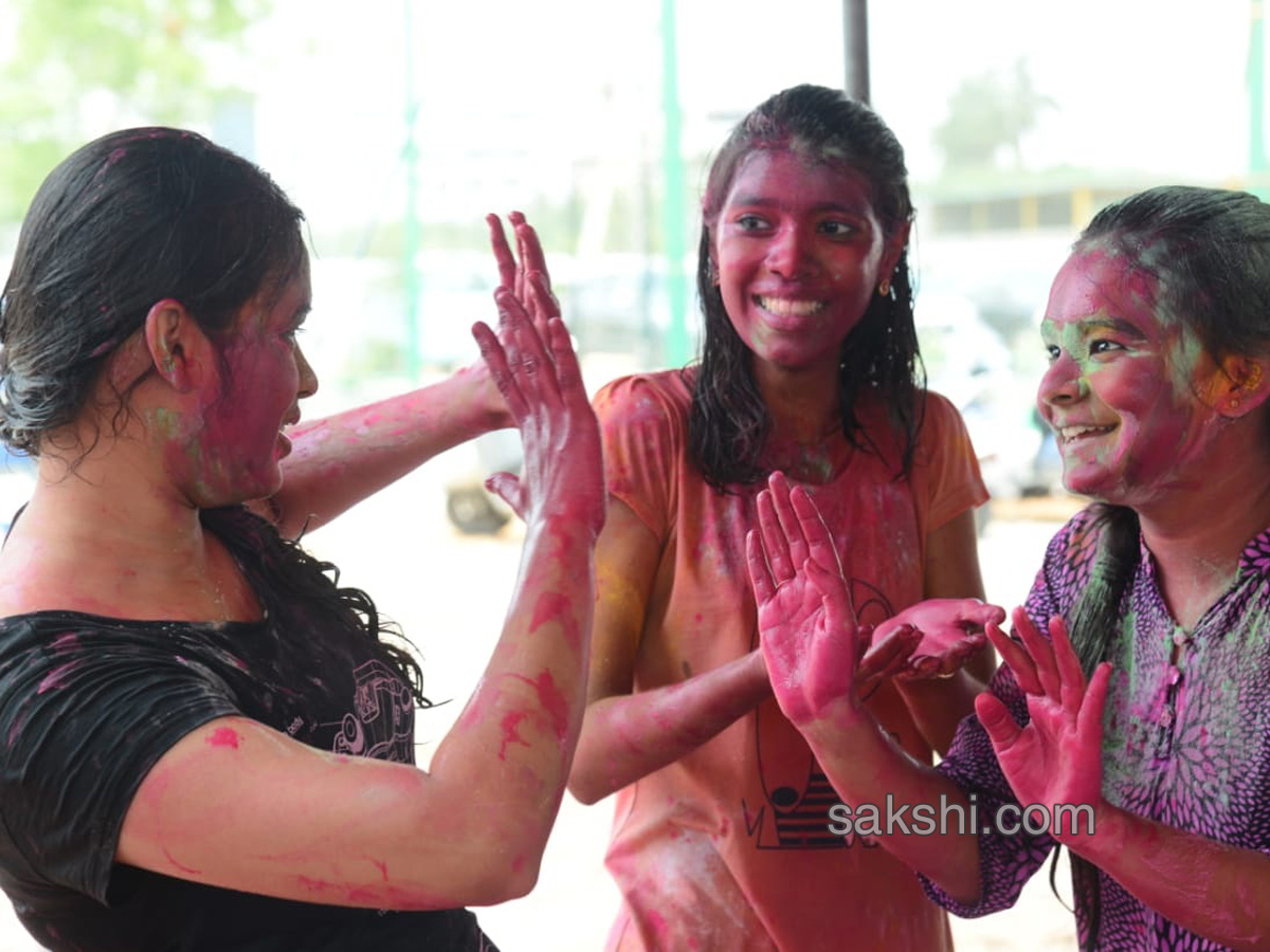 holi celebrations - Sakshi6
