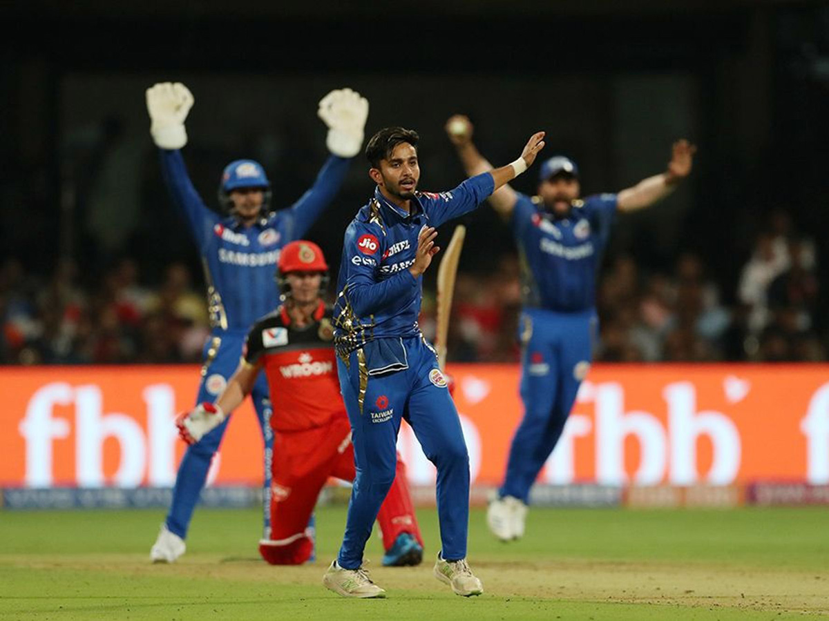 Mumbai Indians Vs Royal Challengers Bangalore Match Photo Gallery - Sakshi16