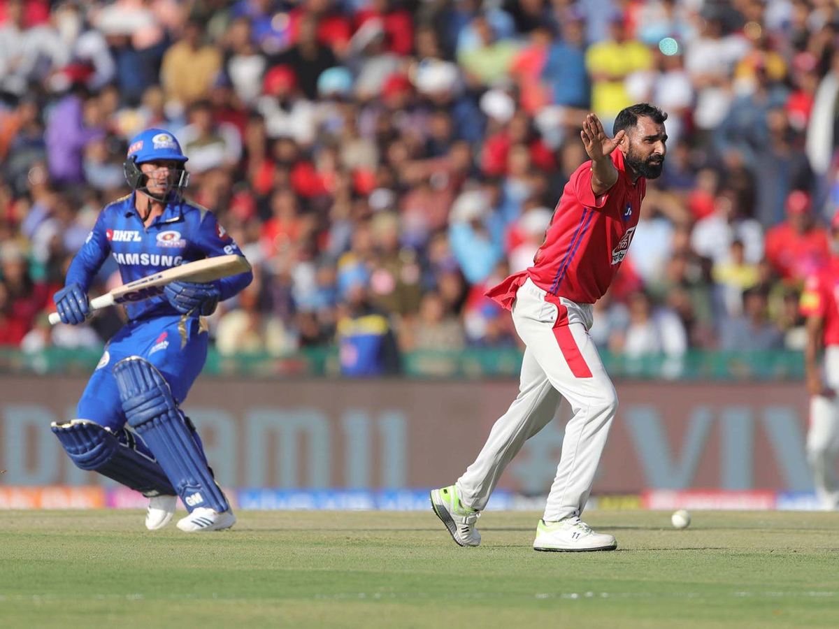 Rahul, Mayank lead Kings XI Punjab to eight-wicket win over  mumbai indians Photo Gallery - Sakshi19