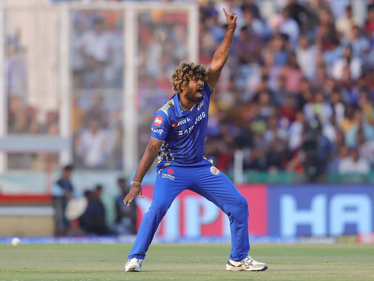 Rahul, Mayank lead Kings XI Punjab to eight-wicket win over  mumbai indians Photo Gallery - Sakshi23