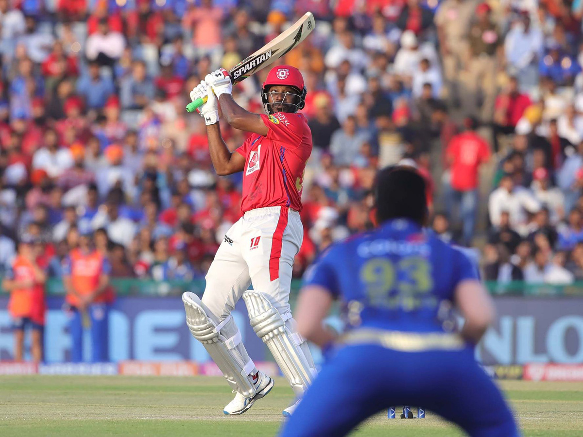 Rahul, Mayank lead Kings XI Punjab to eight-wicket win over  mumbai indians Photo Gallery - Sakshi24