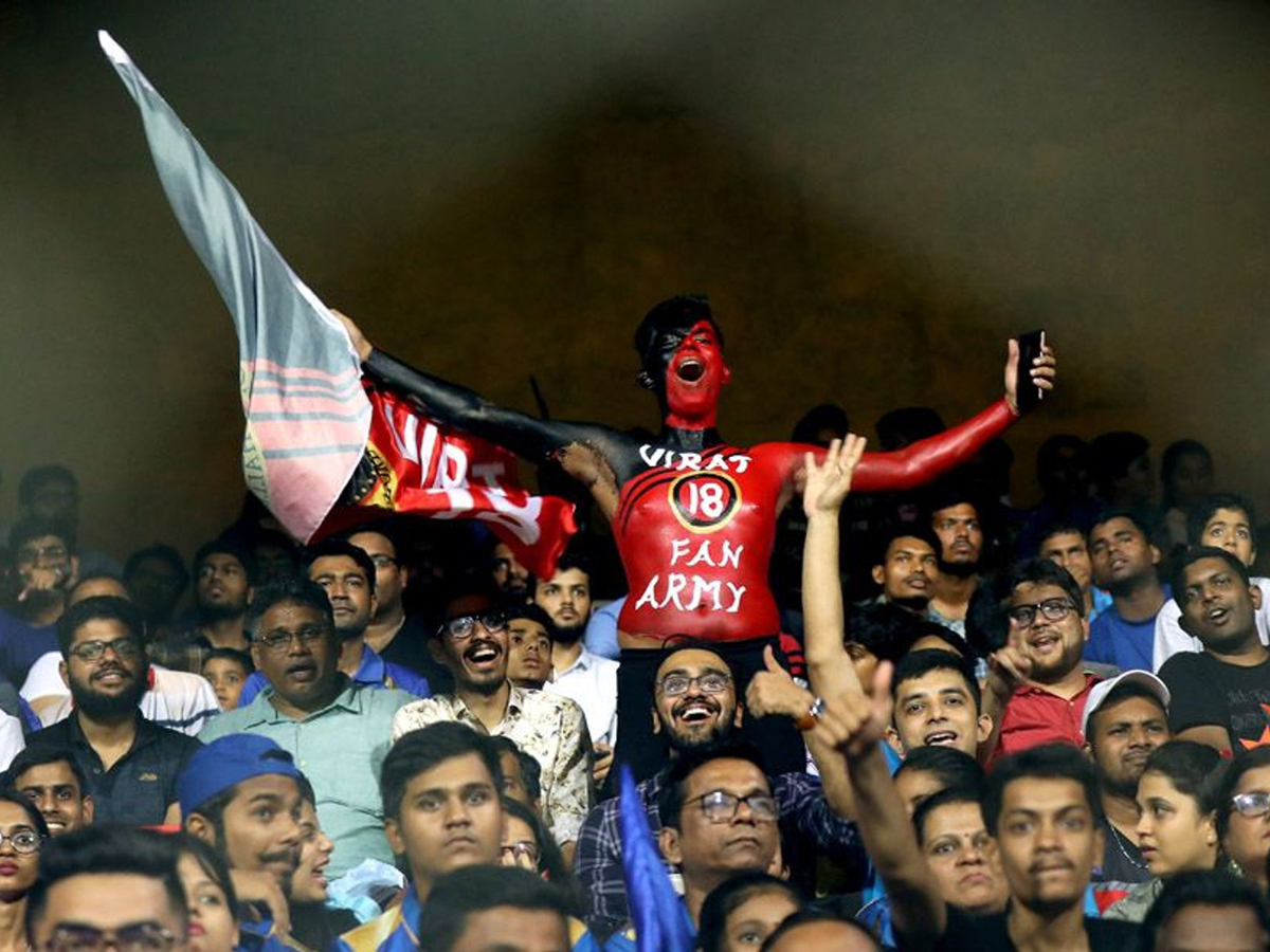 mumbai indians beat  Royal Challengers Bangalore Photo Gallery - Sakshi19