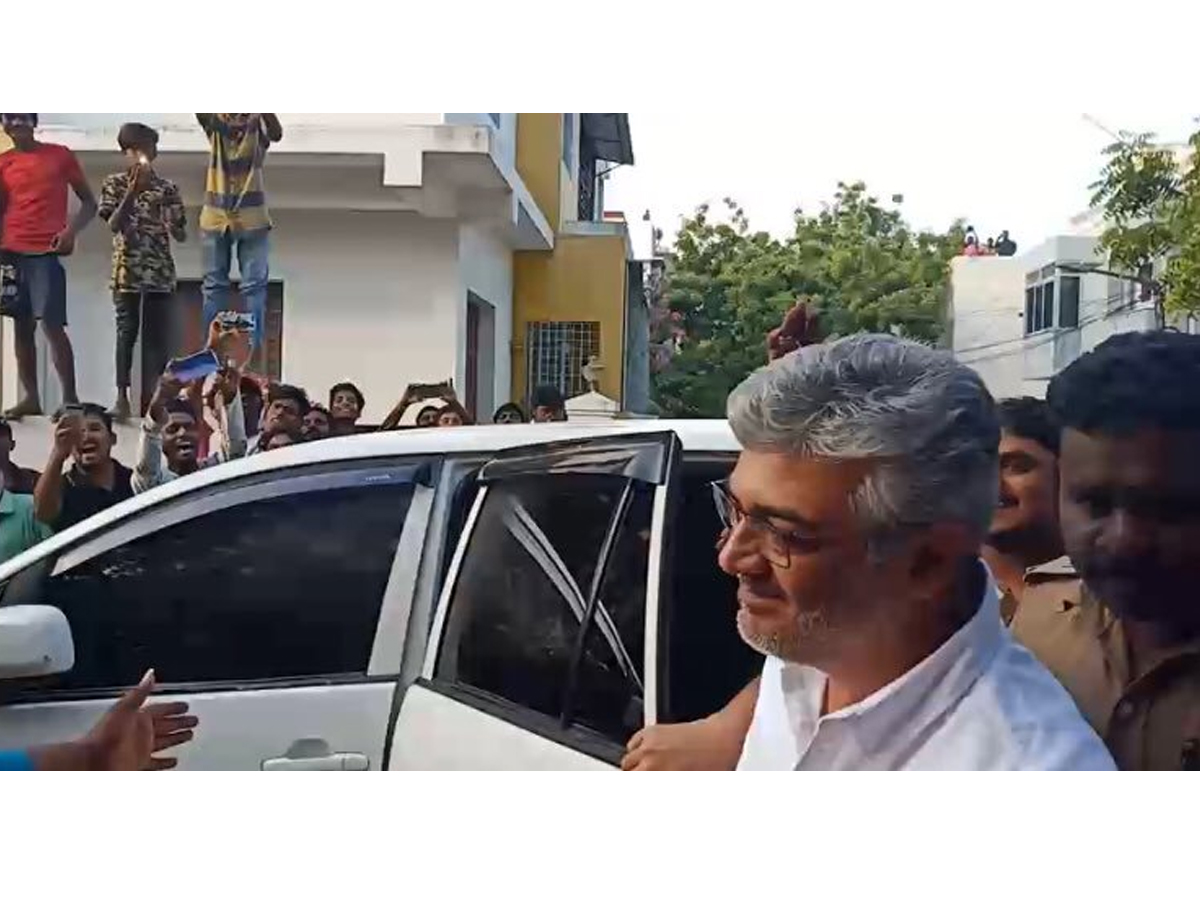 Tamil Movie Stars Cast Vote in Tamil Nadu Election Photo Gallery - Sakshi10