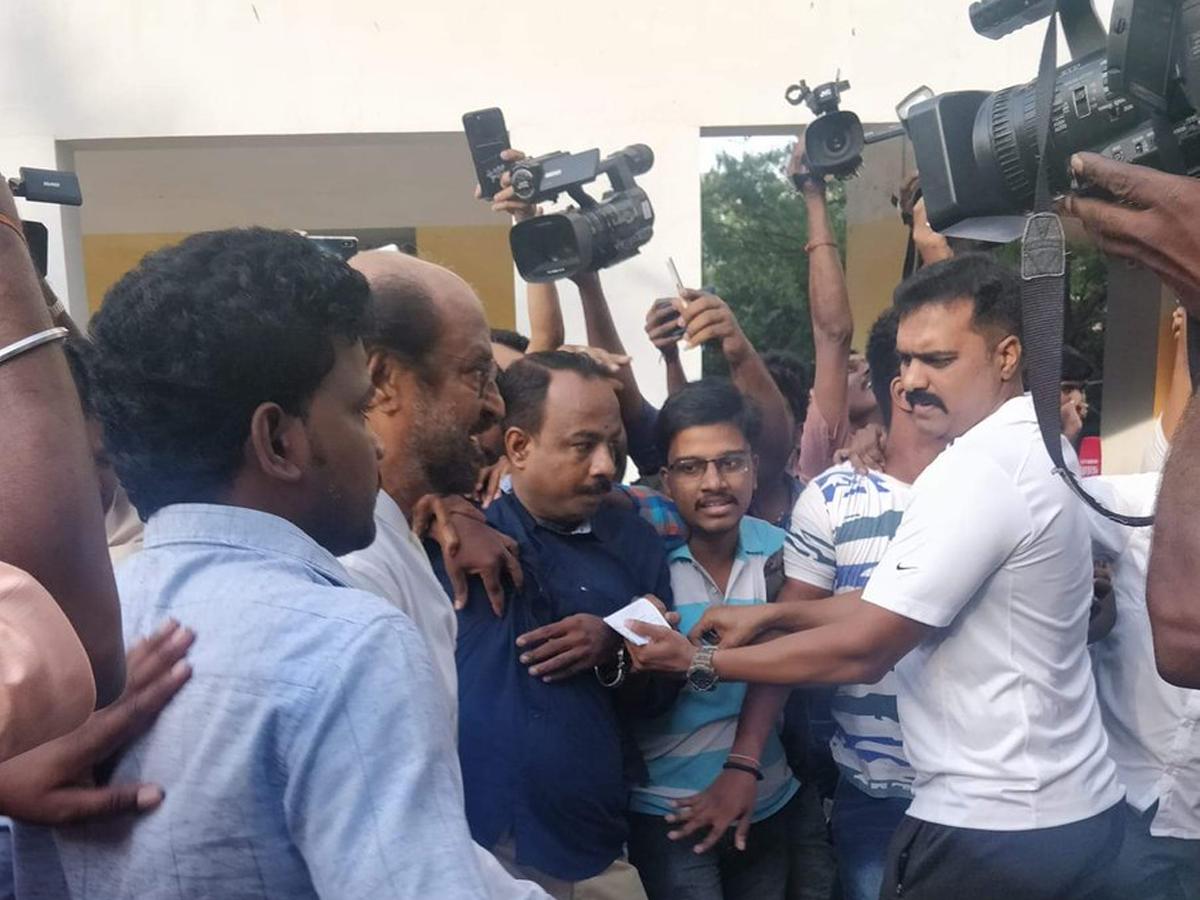 Tamil Movie Stars Cast Vote in Tamil Nadu Election Photo Gallery - Sakshi15