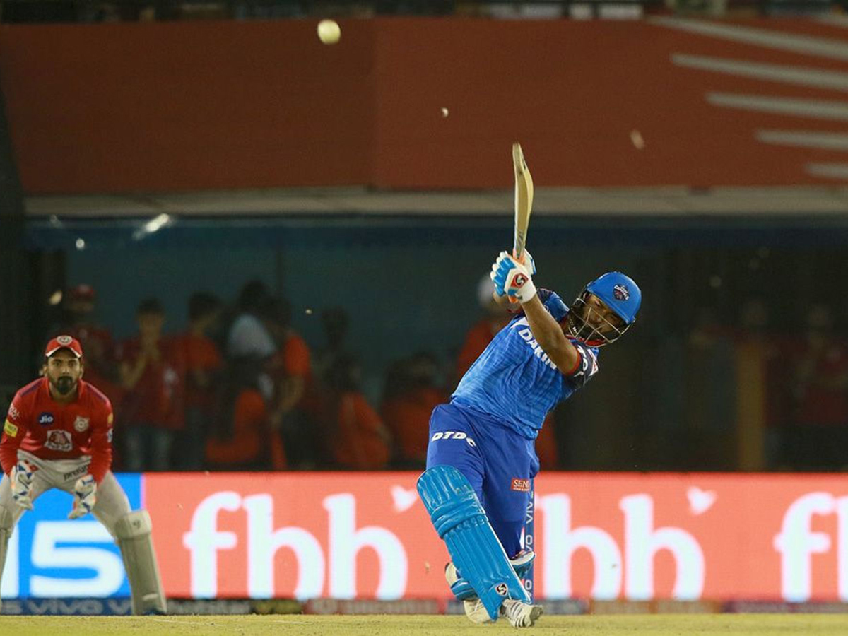 Kings XI Punjab beat Delhi Capitals by 14 runs - Sakshi20