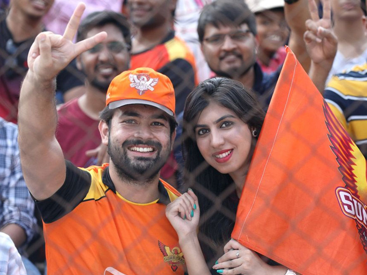 sunrisers win by 9 wickets photo Gallery - Sakshi29