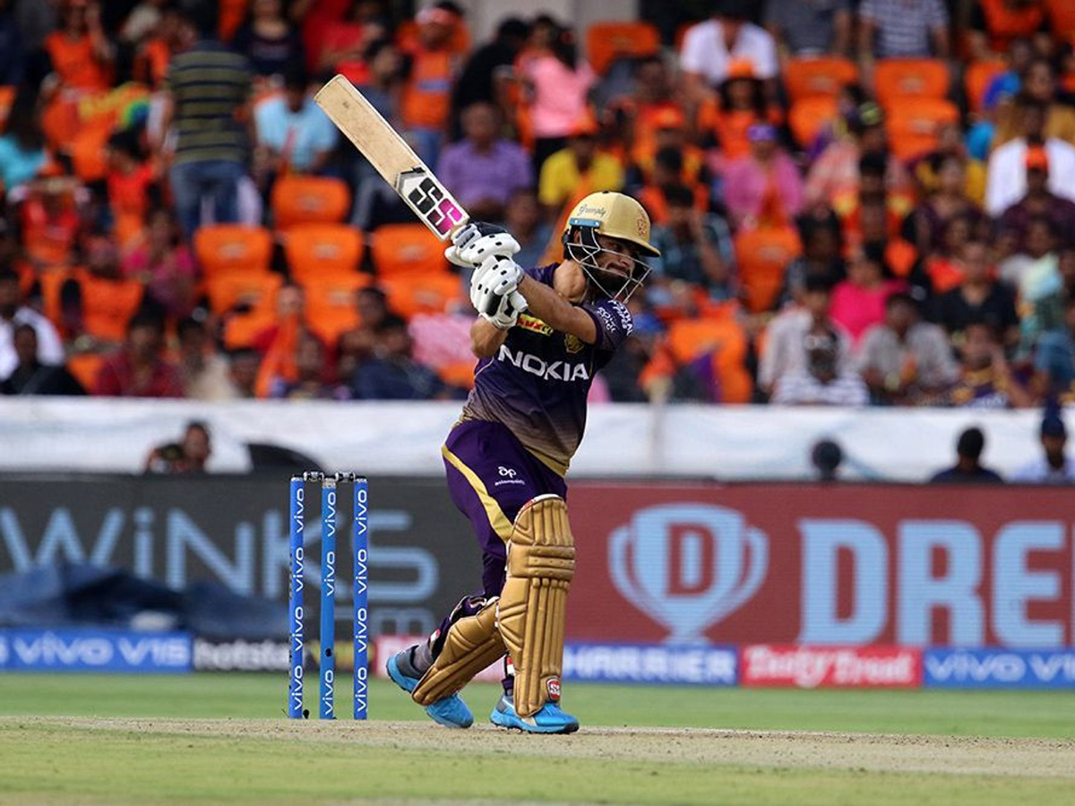sunrisers win by 9 wickets photo Gallery - Sakshi9