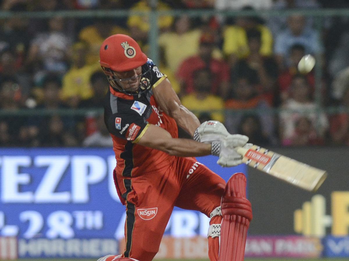 CSK Vs RCB IPL Match Photo Gallery - Sakshi17