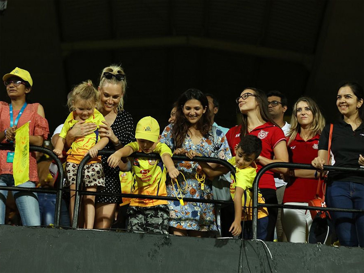 Chennai Super Kings return to winning ways against Kings XI Punjab Photo Gallery - Sakshi3