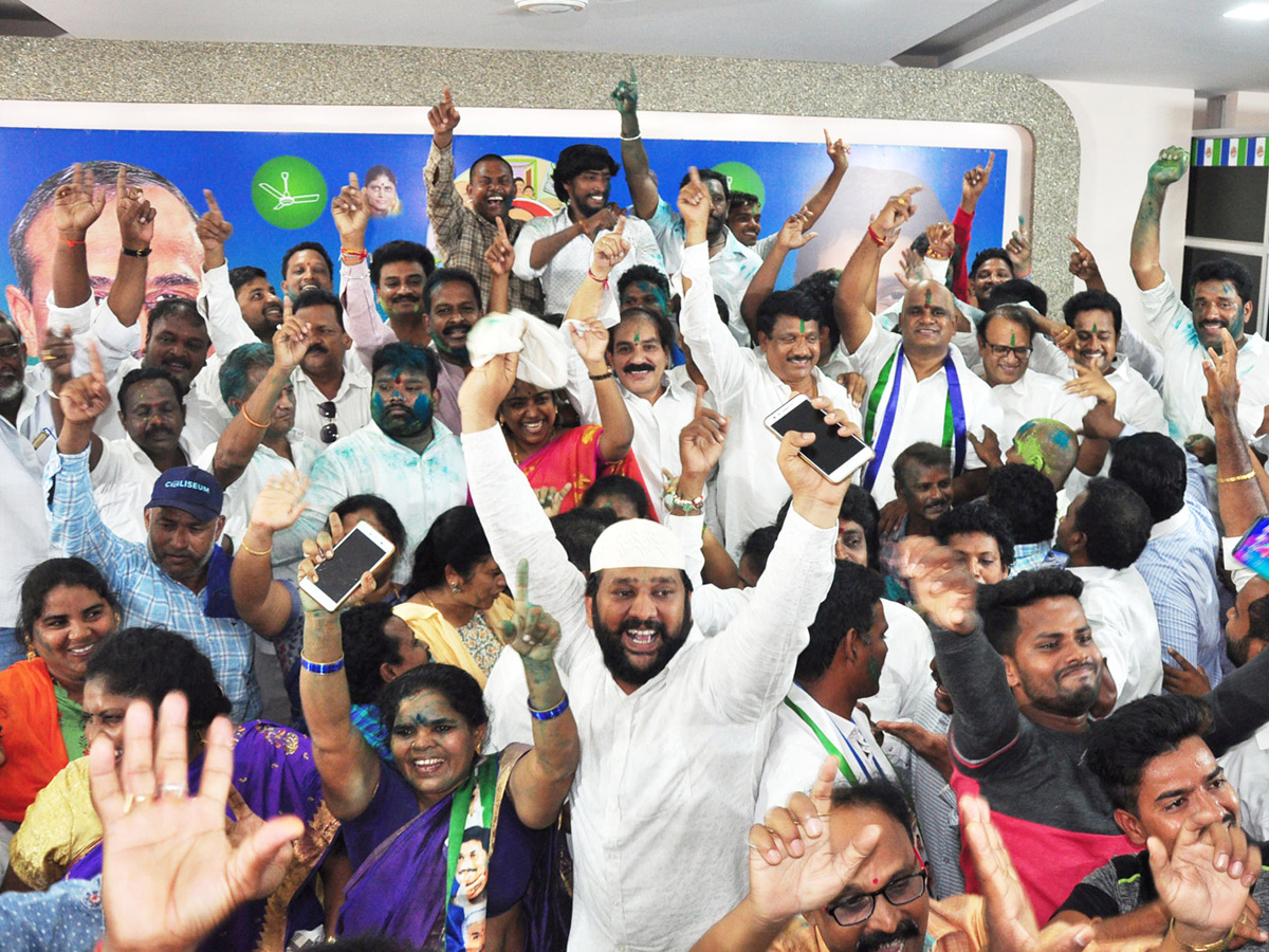 Celebrations YSRCP win in Andhra Pradesh Election Photo gallery - Sakshi4