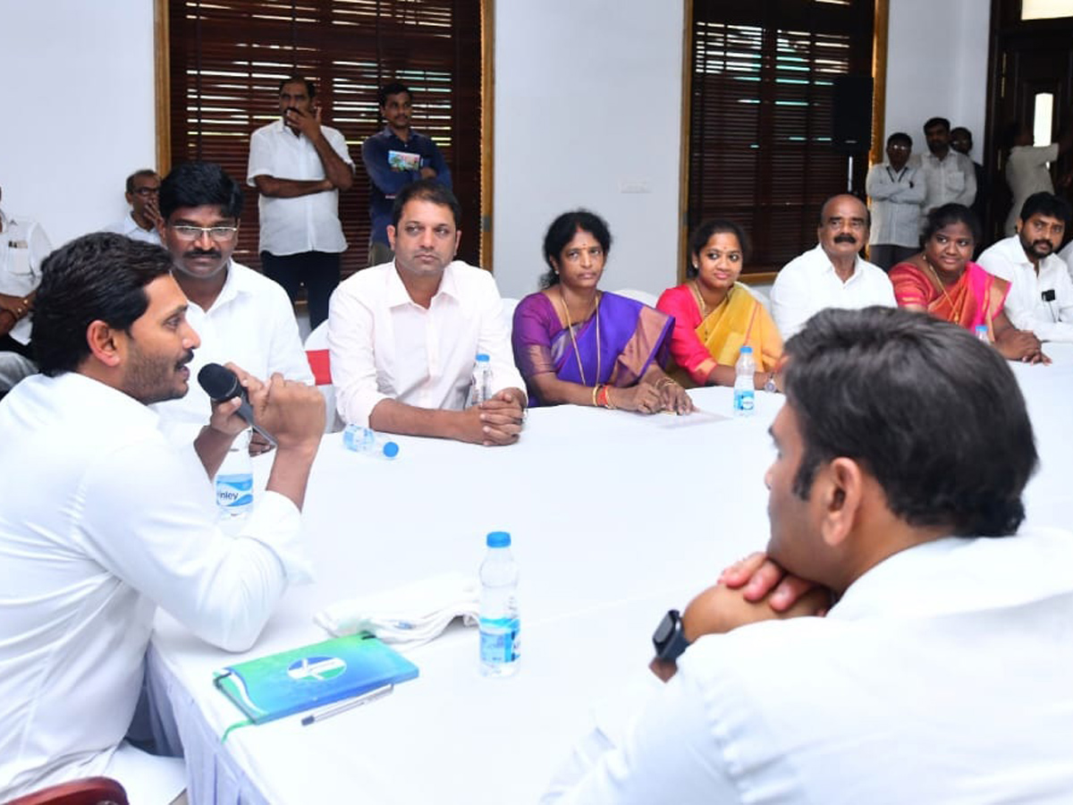 YSRCP MLAs Meeting Ys Jagan Mohan Reddy Camp Office Photo Gallery - Sakshi16
