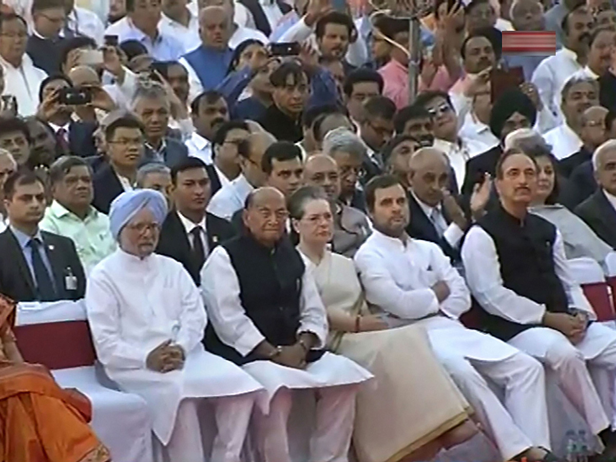 Narendra Modi second swearing in ceremony at Rashtrapati Bhavan Photo Gallery - Sakshi3