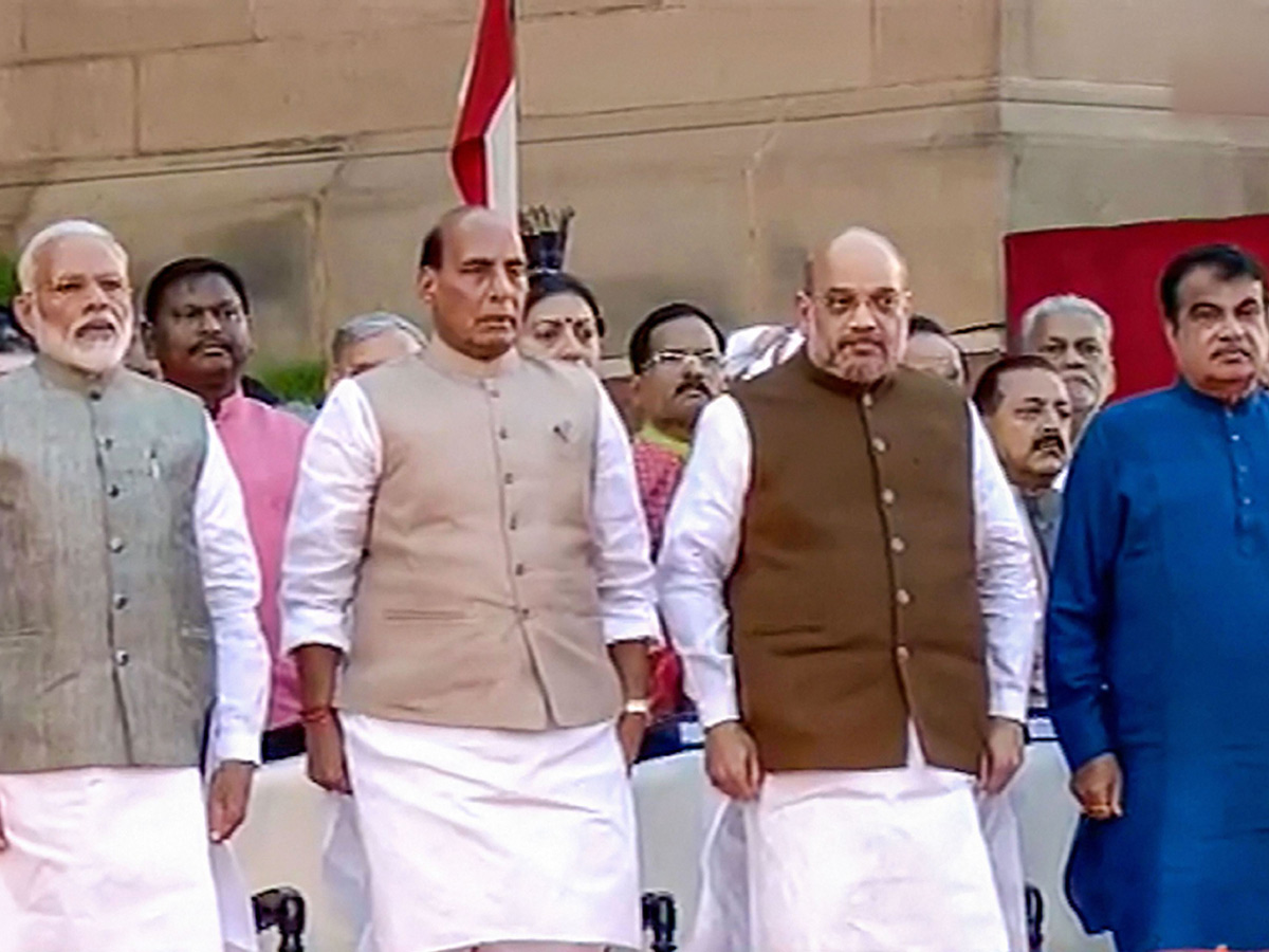 Narendra Modi second swearing in ceremony at Rashtrapati Bhavan Photo Gallery - Sakshi5