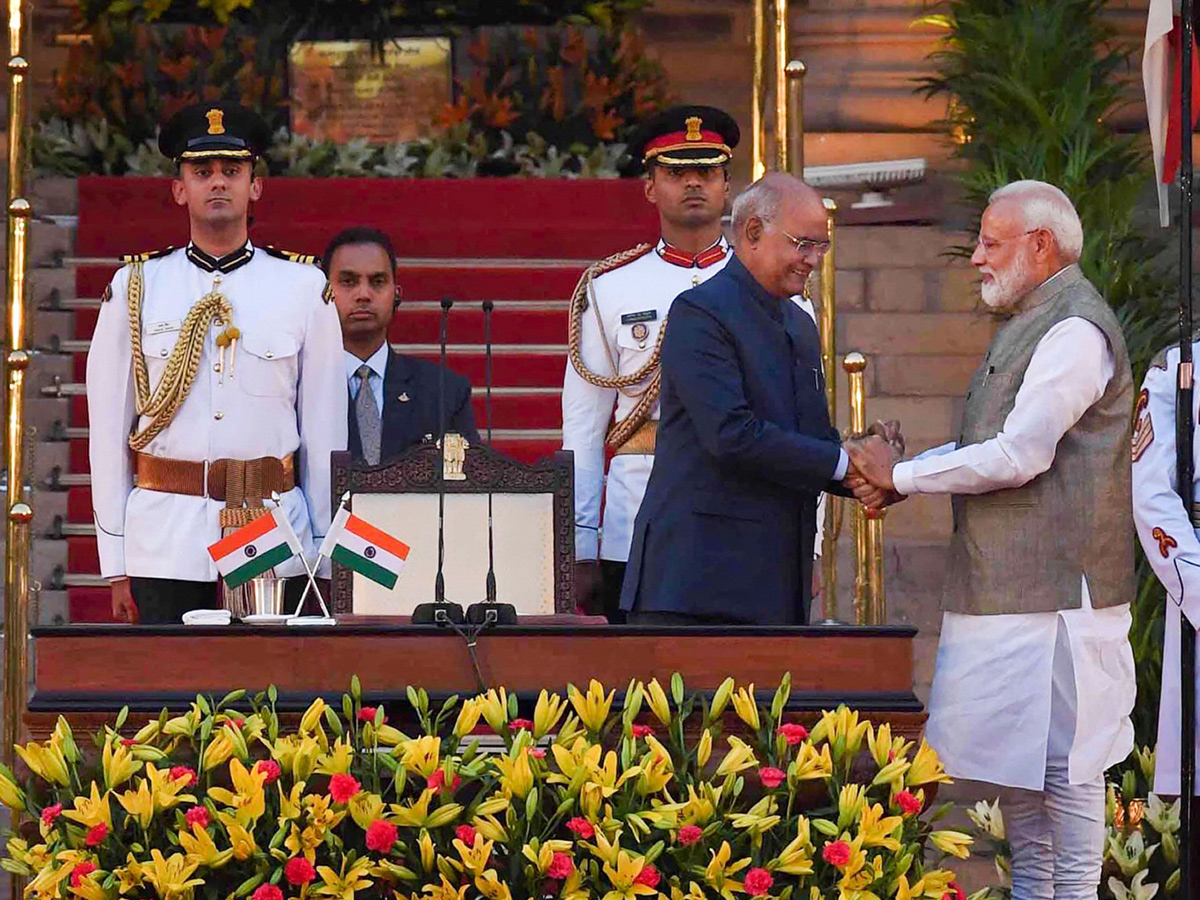 Narendra Modi second swearing in ceremony at Rashtrapati Bhavan Photo Gallery - Sakshi7