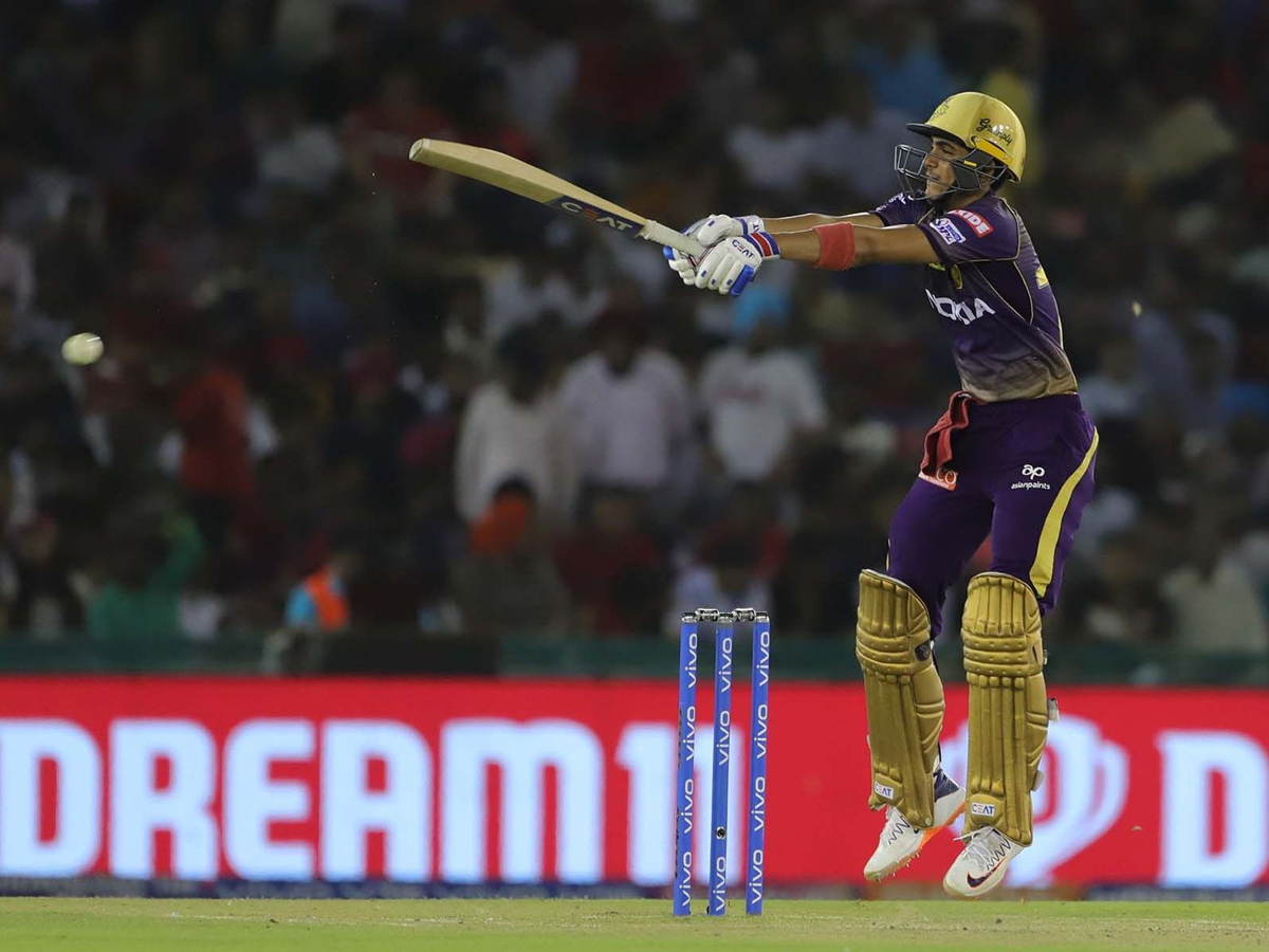 Kolkata Knight Riders beat Kings XI Punjab by 7 wickets - Sakshi1