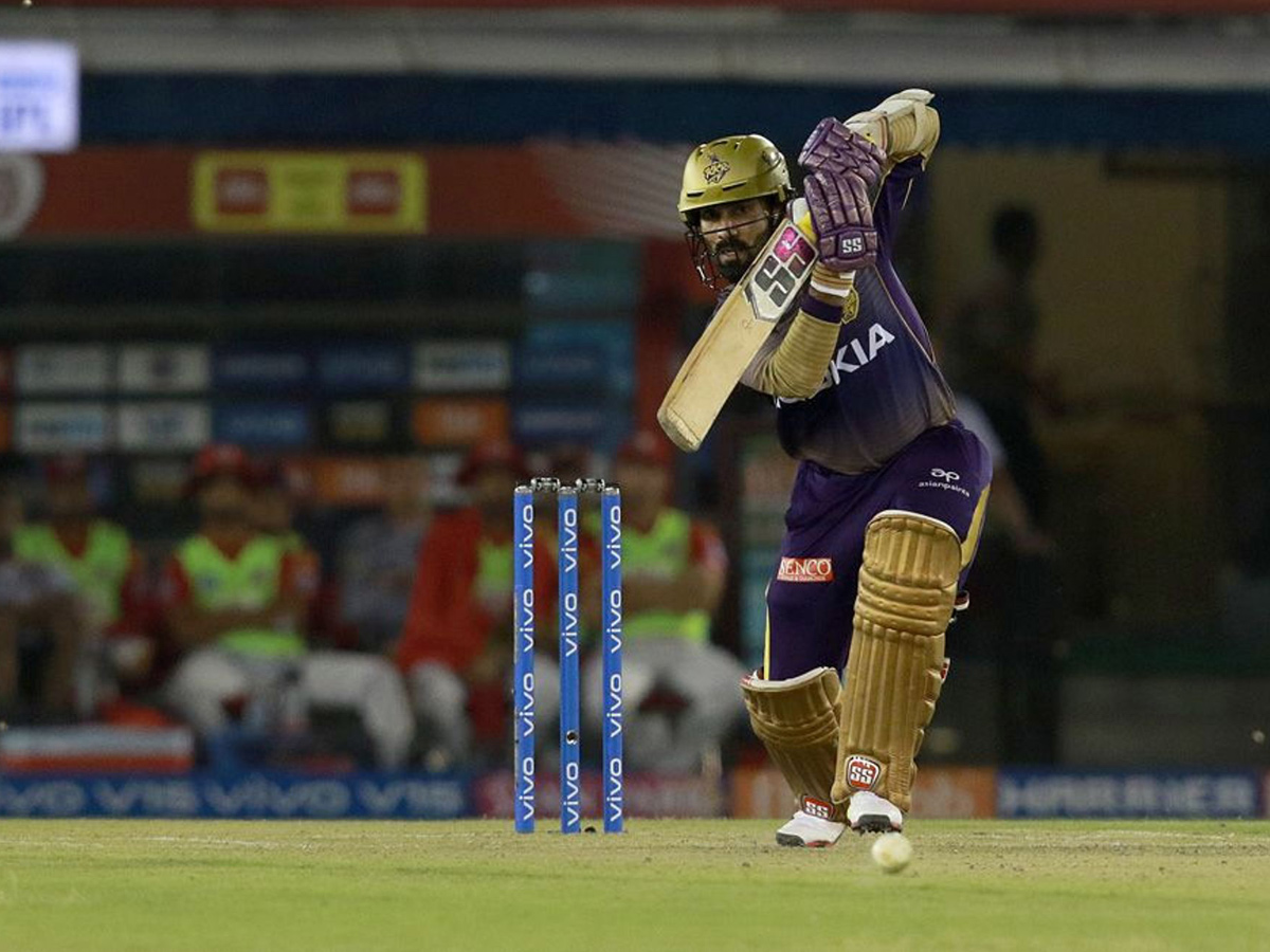 Kolkata Knight Riders beat Kings XI Punjab by 7 wickets - Sakshi16