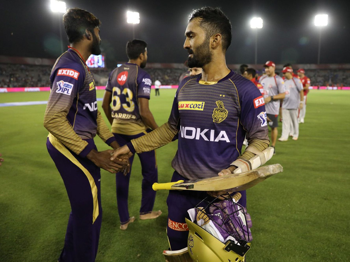 Kolkata Knight Riders beat Kings XI Punjab by 7 wickets - Sakshi20