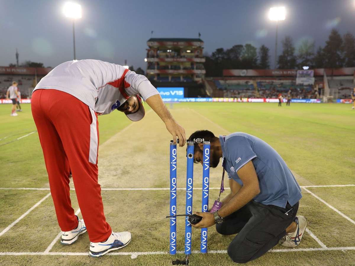 Kolkata Knight Riders beat Kings XI Punjab by 7 wickets - Sakshi22