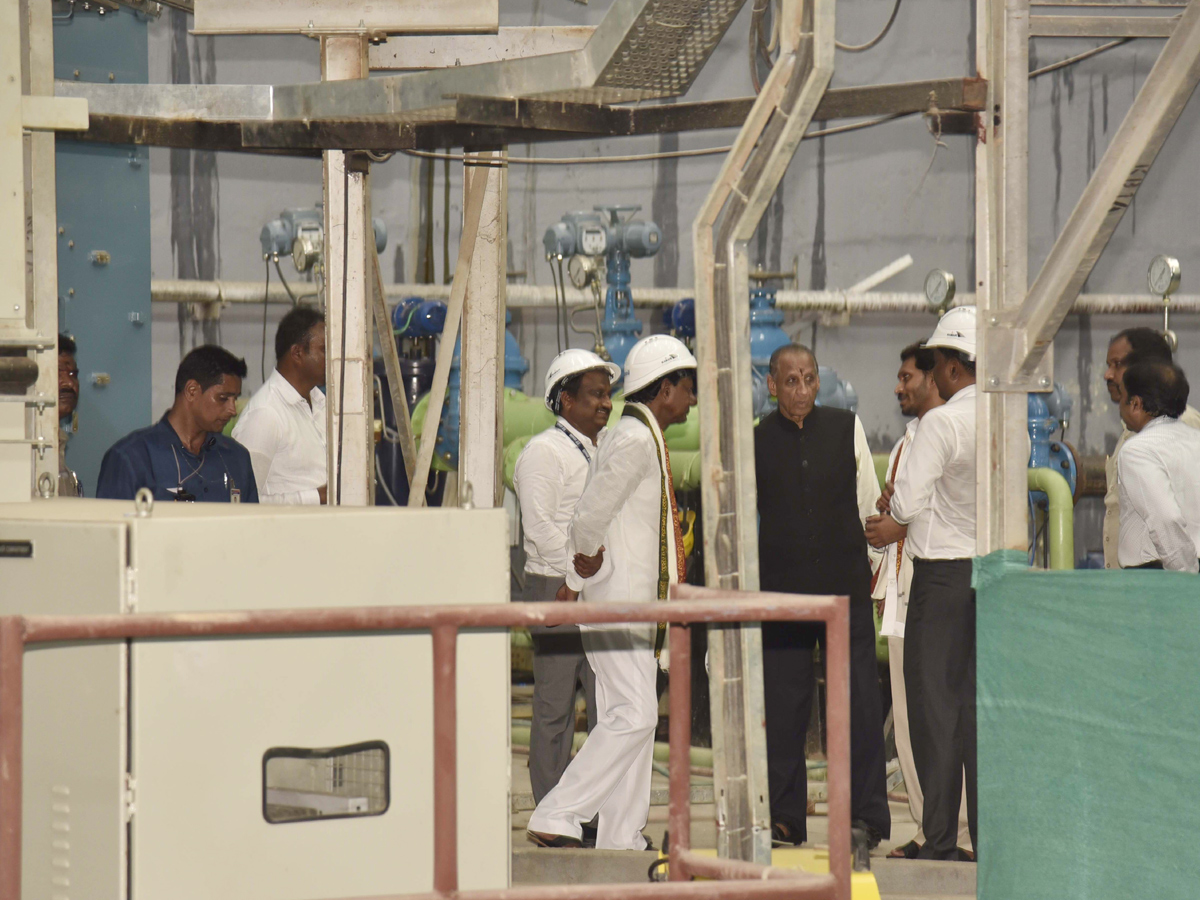 CM KCR Inaugurates Kaleshwaram Project Photo Gallery - Sakshi15