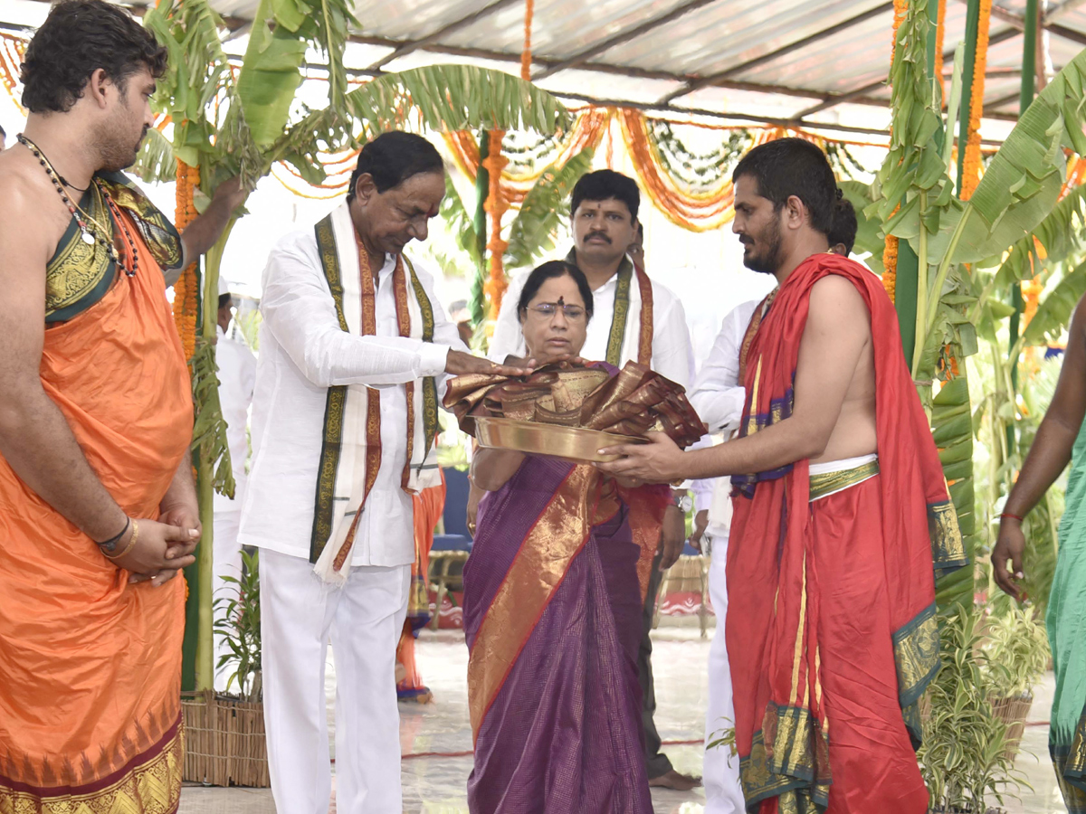 CM KCR Inaugurates Kaleshwaram Project Photo Gallery - Sakshi21
