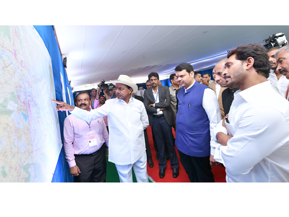 CM KCR Inaugurates Kaleshwaram Project Photo Gallery - Sakshi26