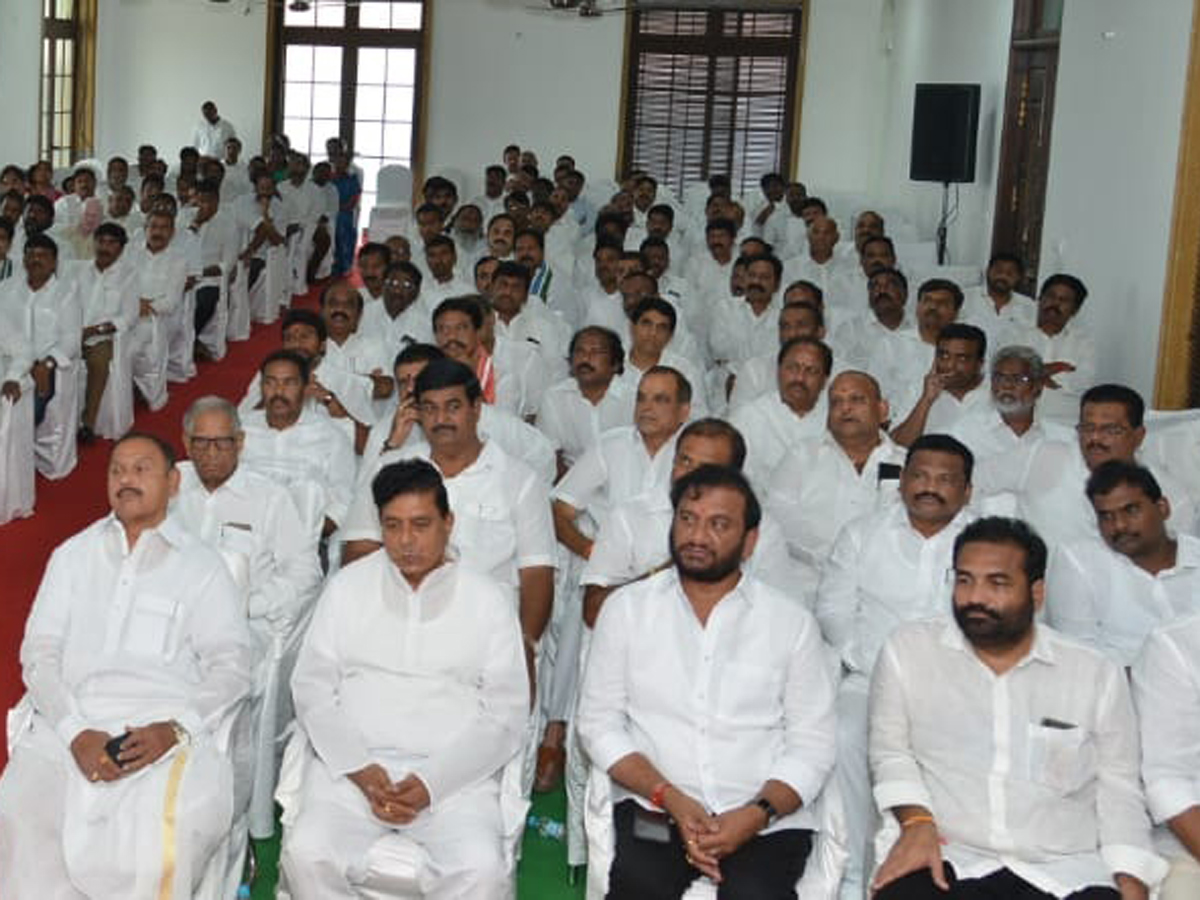 YSRCLP Meeting Begins Tadepalli CM Camp Office Photo Gallery - Sakshi12