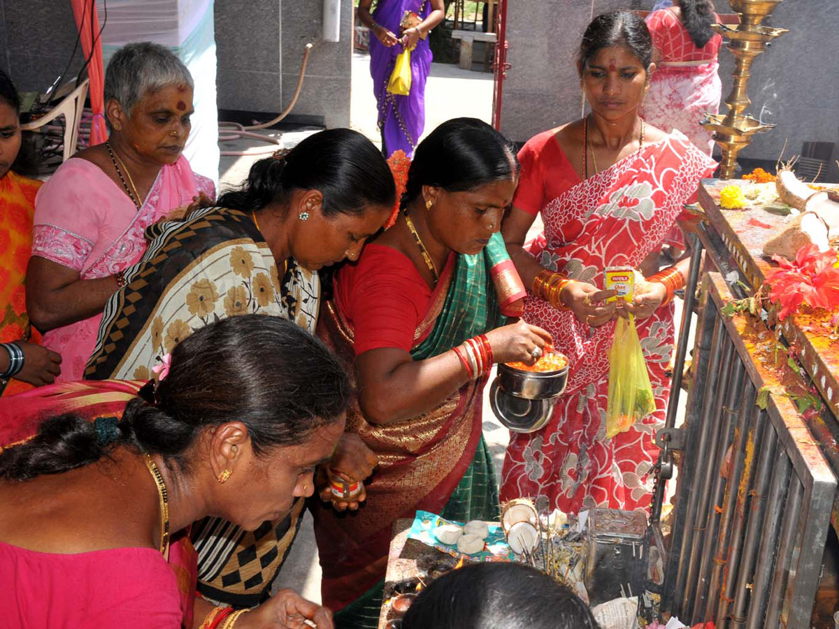 Toli Ekadasi of Temples With Devotees Photo Gallery - Sakshi9