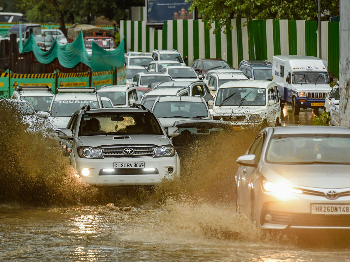  Heavy Rain In Delhi Photo Gallery - Sakshi2