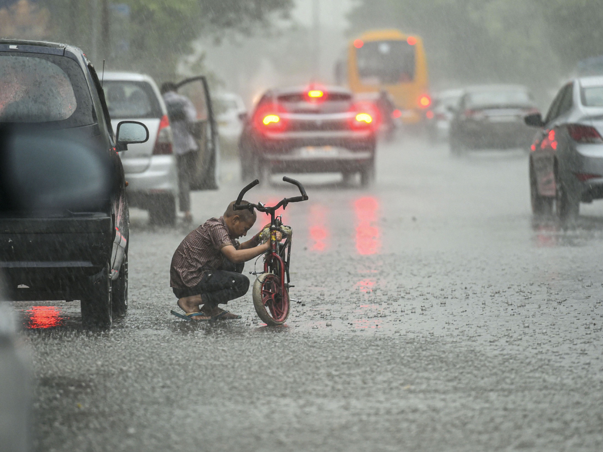  Heavy Rain In Delhi Photo Gallery - Sakshi1