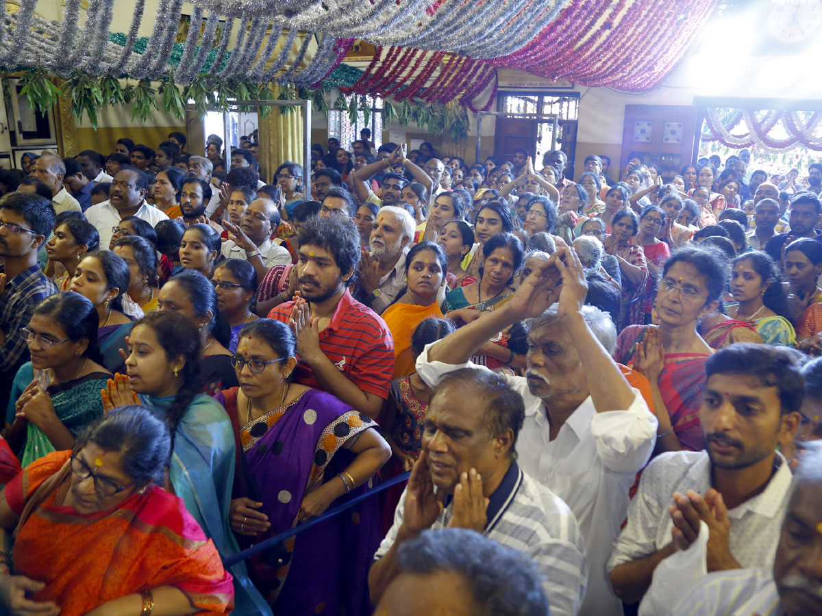 Guru Purnima Celebration in Hyderabad 2019 Photo Gallery - Sakshi6