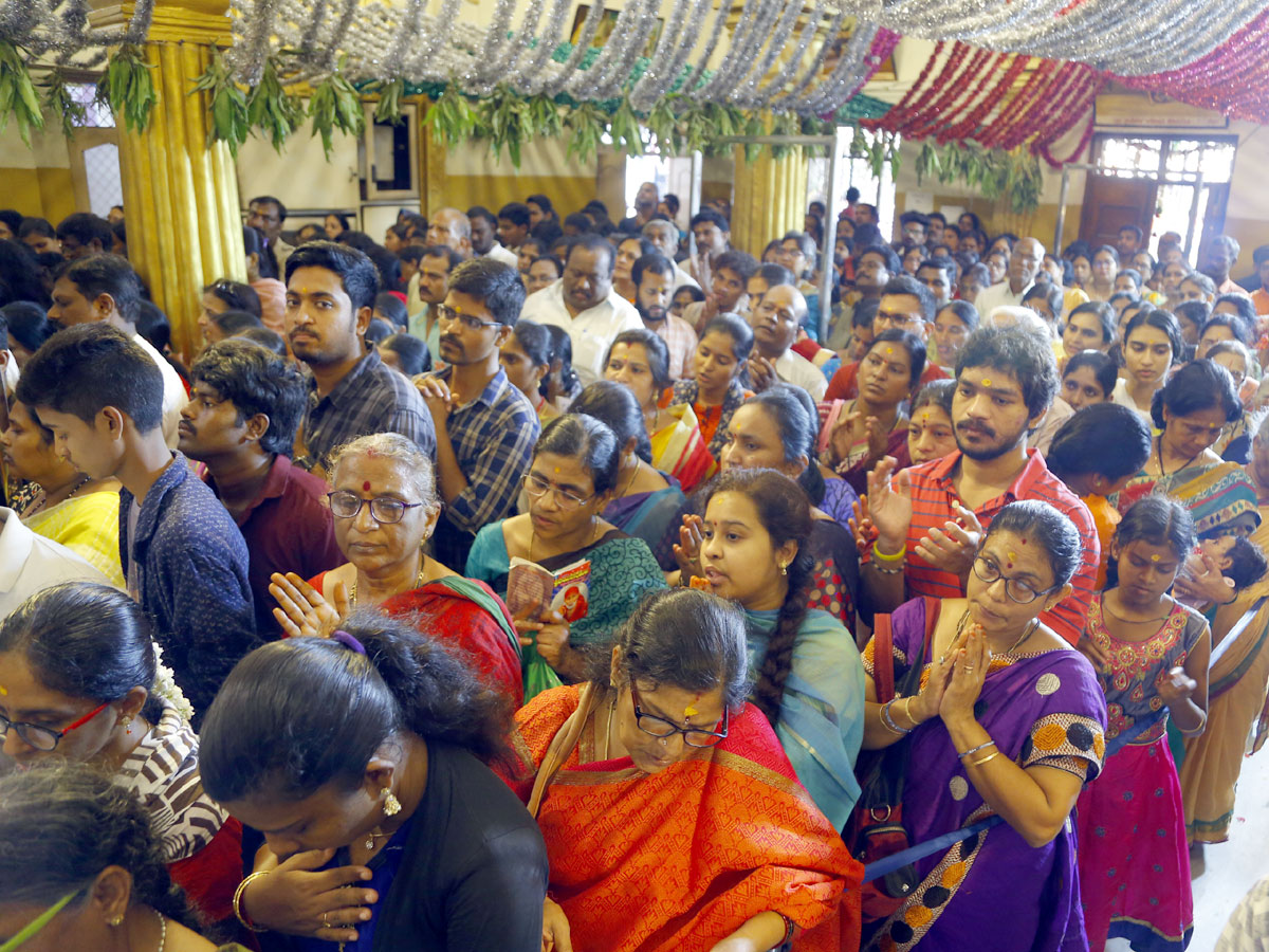 Guru Purnima Celebration in Hyderabad 2019 Photo Gallery - Sakshi8