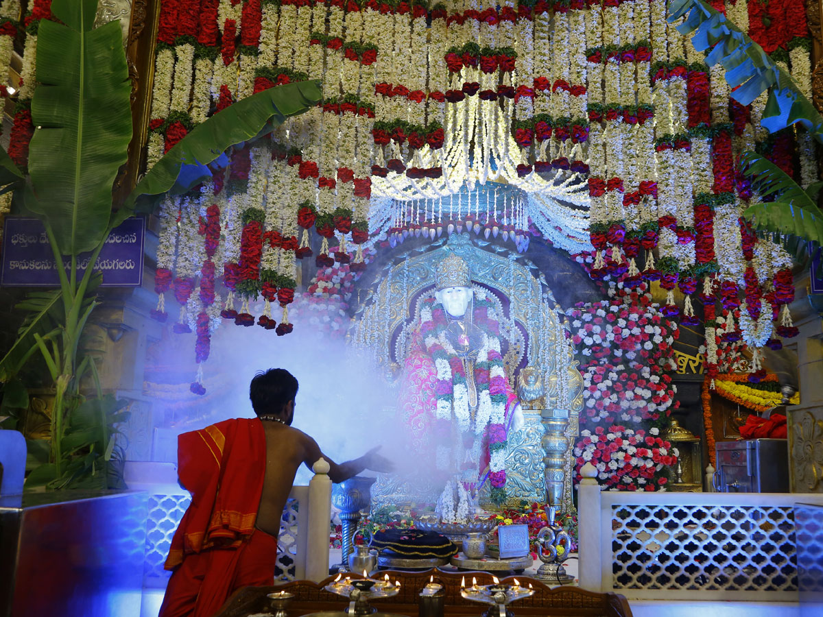 Guru Purnima Celebration in Hyderabad 2019 Photo Gallery - Sakshi9