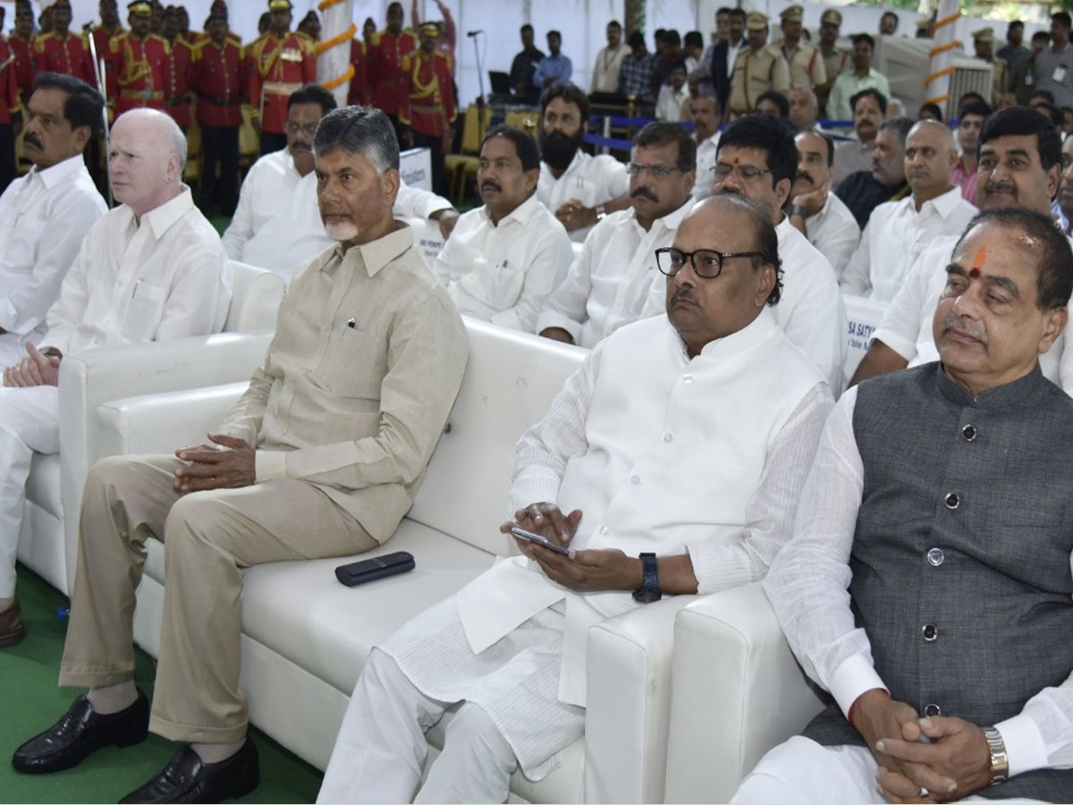 AP New Governor Bishwa Bhushan Swearing In Ceremony Photo Gallery - Sakshi4
